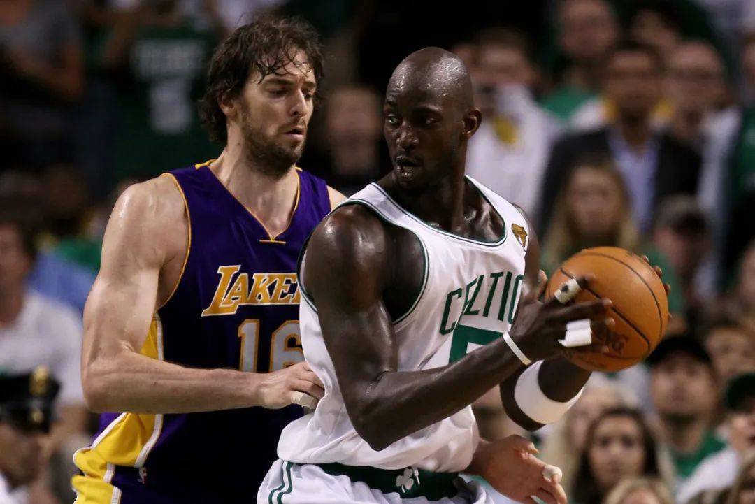 劲敌的比赛 劲敌的比赛