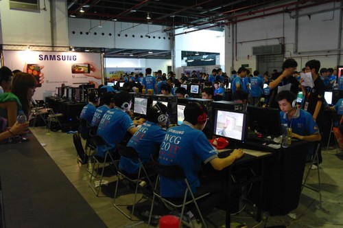 与旋转可攻 与旋转可攻