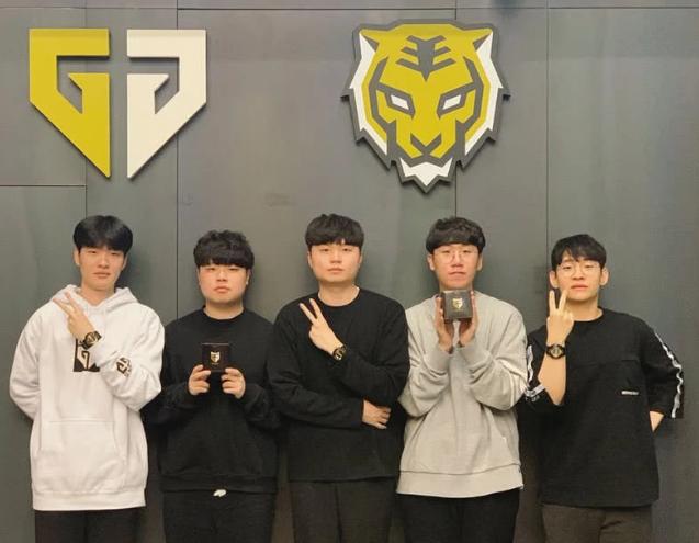 中距离与罚 中距离与罚