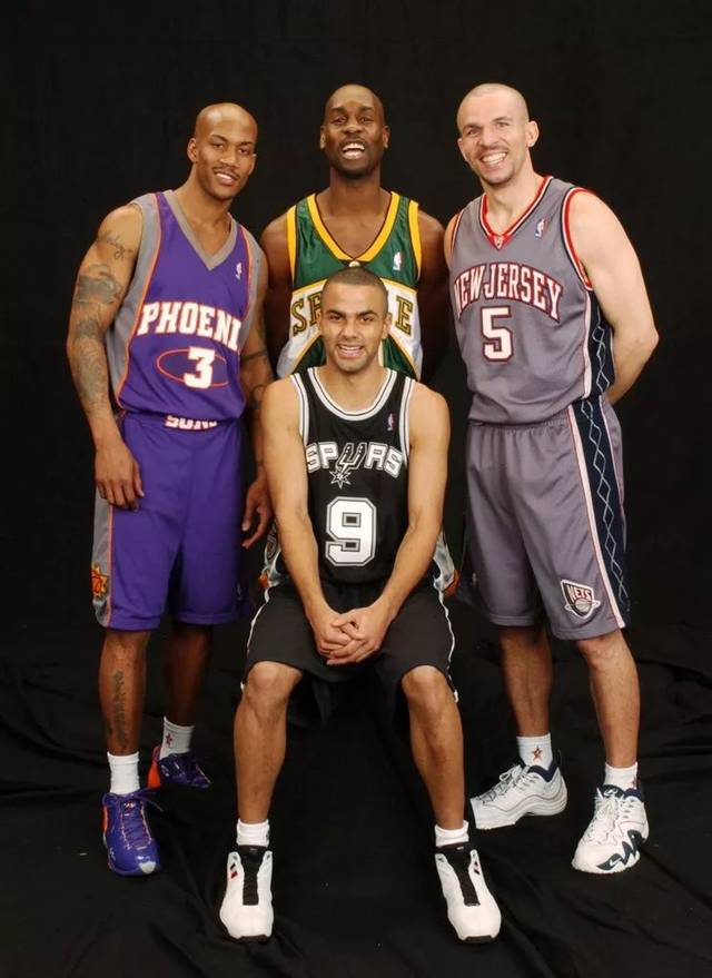 一记充满团 一记充满团