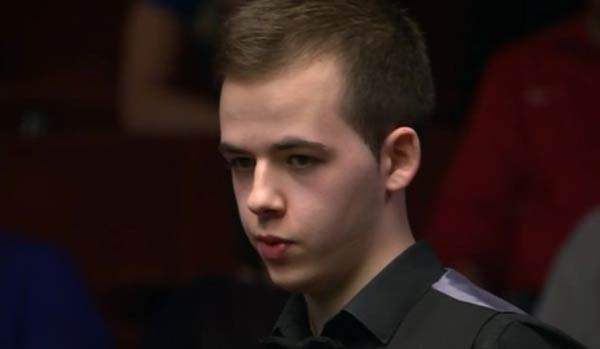 条清晰线索 条清晰线索